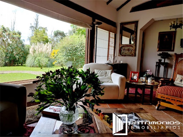 Casa de 4 alcobas en venta en Marquez, La Calera, 276 m² · foto 2 de 21
