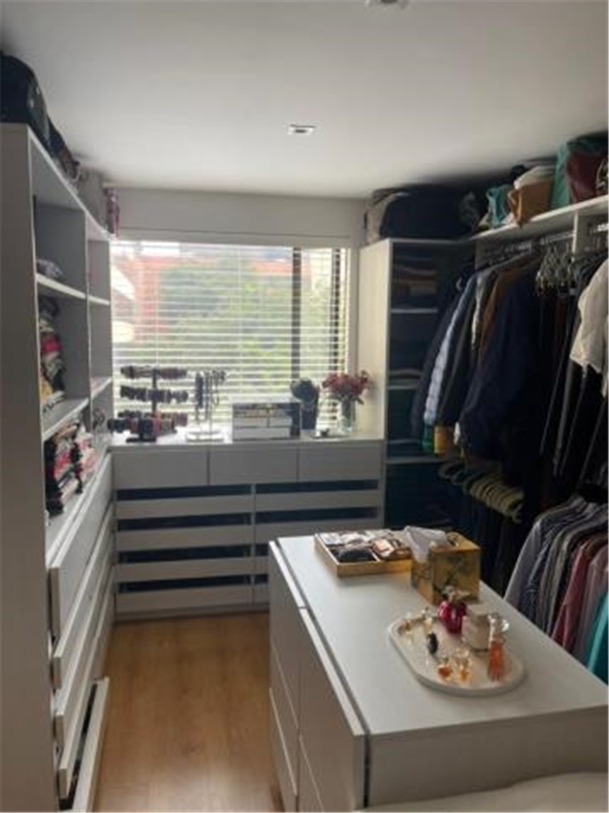 Apartamento de 2 alcobas en venta en Santa Barbara, Bogotá, 137 m² · foto 15 de 17
