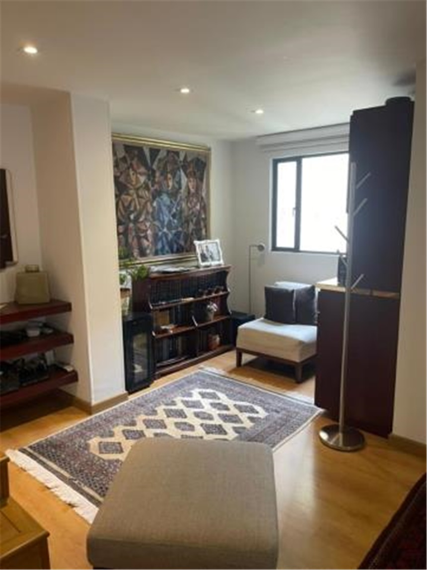 Apartamento de 2 alcobas en venta en Santa Barbara, Bogotá, 137 m² · foto 8 de 17