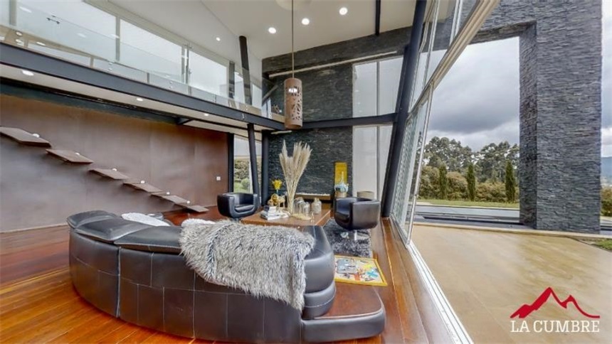 Casa de 4 alcobas en venta en Las Lomas, Medellín, 436 m² · foto 10 de 24