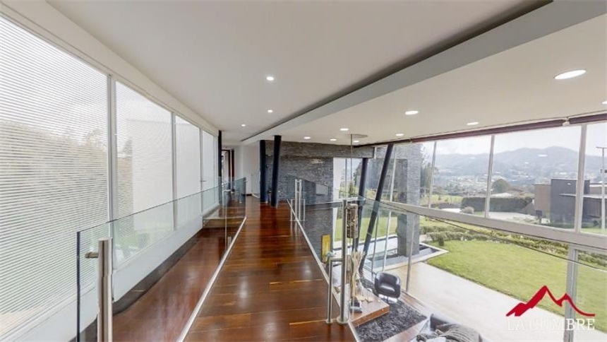 Casa de 4 alcobas en venta en Las Lomas, Medellín, 436 m² · foto 14 de 24