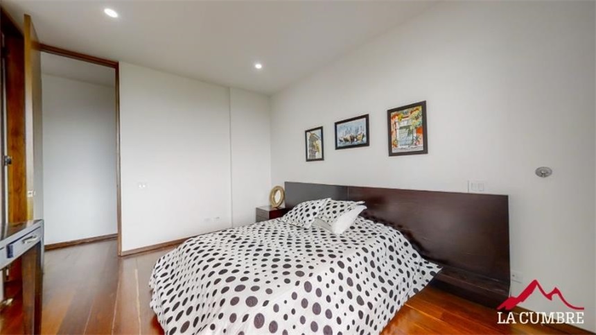 Casa de 4 alcobas en venta en Las Lomas, Medellín, 436 m² · foto 21 de 24