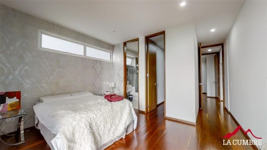 Casa de 4 alcobas en venta en Las Lomas, Medellín, 436 m² · foto 18 de 24