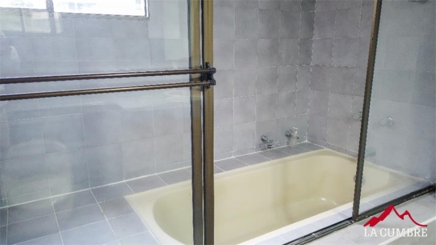 Apartamento en venta en El Poblado, Medellín · foto 19 de 24