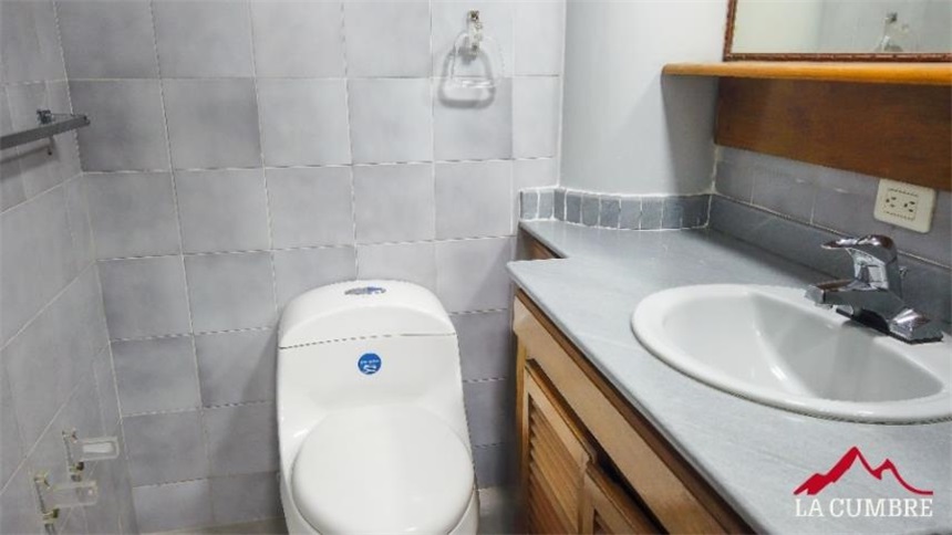 Apartamento en venta en El Poblado, Medellín · foto 13 de 24