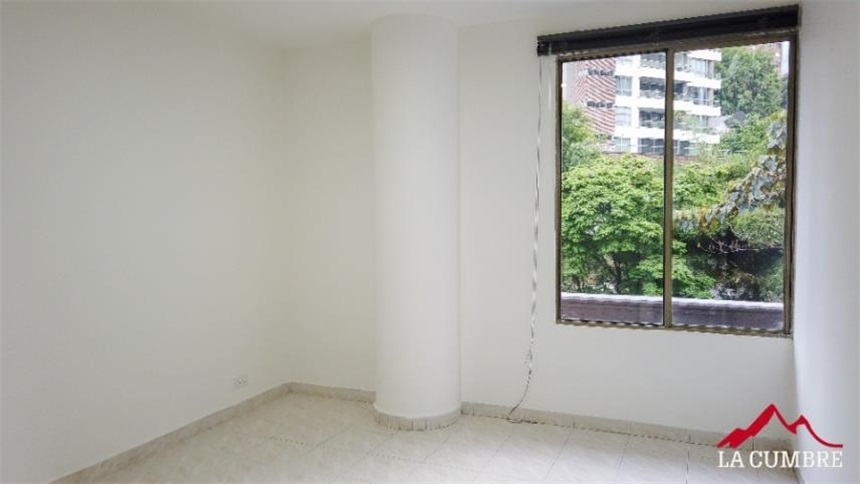 Apartamento en venta en El Poblado, Medellín · foto 14 de 24