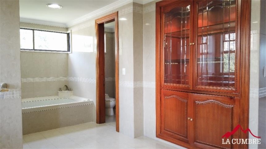 Apartamento en venta en El Tesoro, Medellín · foto 22 de 24