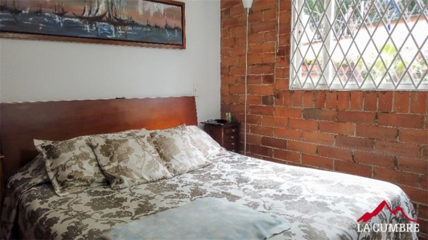 Casa de 3 alcobas en venta en Las Lomas, Medellín, 130 m² · foto 16 de 18