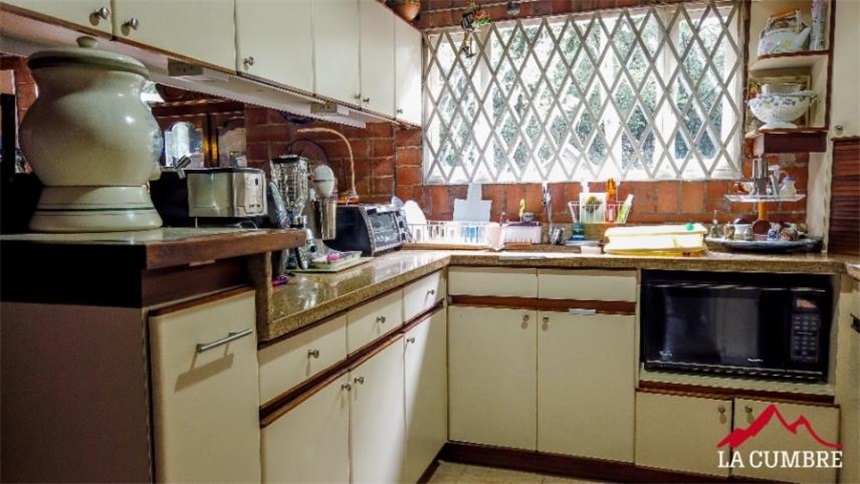 Casa de 3 alcobas en venta en Las Lomas, Medellín, 130 m² · foto 11 de 18