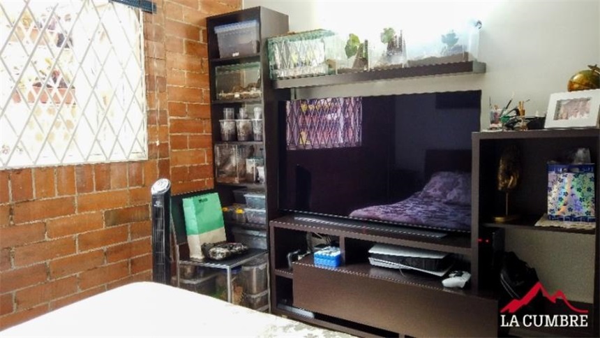 Casa de 3 alcobas en venta en Las Lomas, Medellín, 130 m² · foto 18 de 18