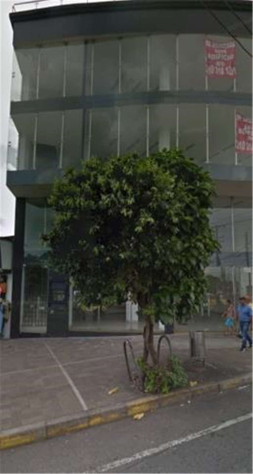 Edificio en venta en Villa Julia, Villavicencio, 1400 m² · foto 23 de 24