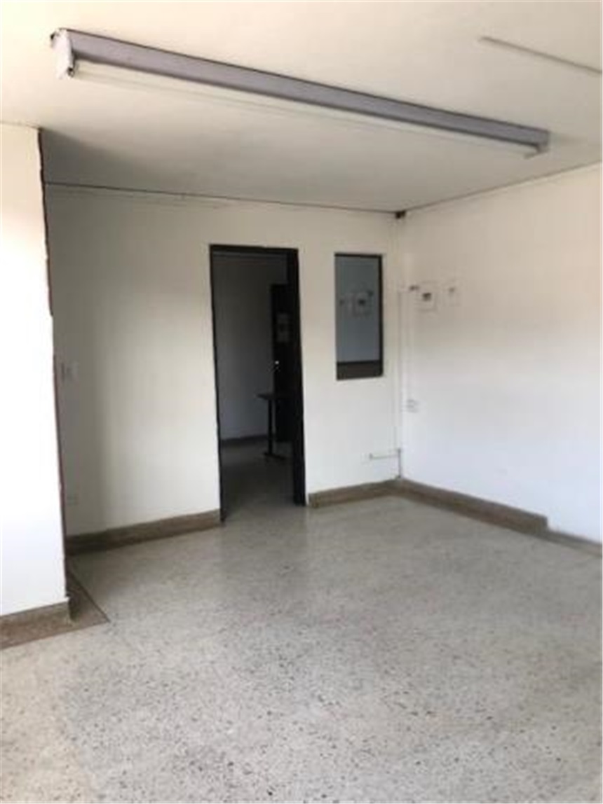 Oficina en venta en El Cedro, Cali, 34 m² · foto 13 de 24