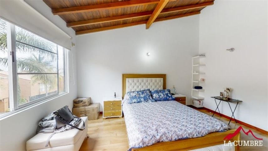 Casa de 4 alcobas en venta en Loma Del Chocho, Envigado, 198 m² · foto 17 de 17