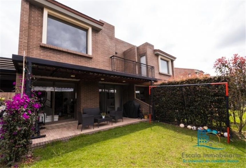 Casa de 3 alcobas en venta en Pueblo Viejo, Cota, 118 m² · foto 24 de 24