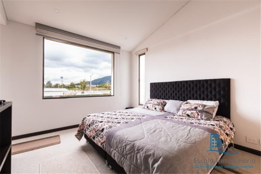 Casa de 3 alcobas en venta en Pueblo Viejo, Cota, 118 m² · foto 13 de 24
