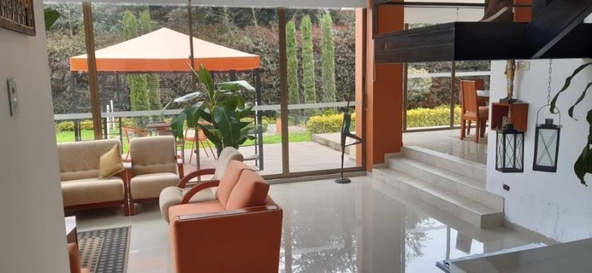 Casa de 5 alcobas en venta en Quintas De Bejucal, Cajicá, 396 m² · foto 12 de 24