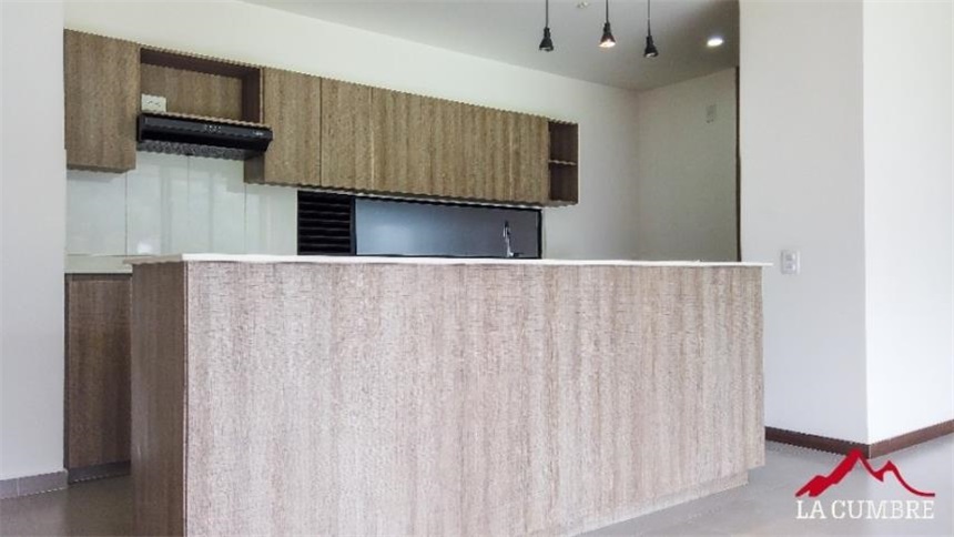 Apartamento en venta en Loma De Las Brujas, Envigado · foto 4 de 24