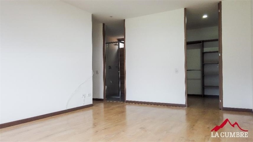 Apartamento en venta en Loma De Las Brujas, Envigado · foto 15 de 24