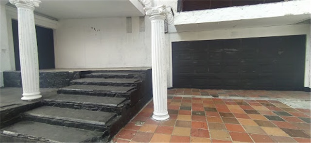 Local en arriendo en Conquistadores, Medellín, 450 m² · foto 3 de 10