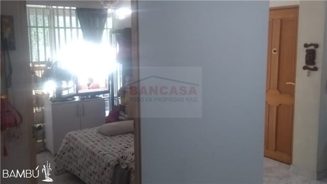 Apartamento de 3 alcobas en venta en Laureles, Medellín, 124 m² · foto 13 de 18