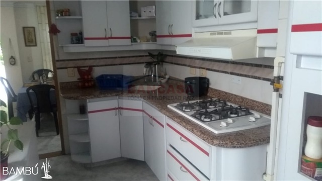 Apartamento de 3 alcobas en venta en Laureles, Medellín, 124 m² · foto 17 de 18