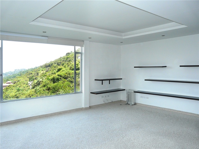 Casa de 3 alcobas en venta en Yerbabuena, Chía, 507 m² · foto 12 de 15