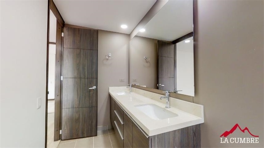 Apartamento en arriendo en El Poblado, Medellín · foto 17 de 17