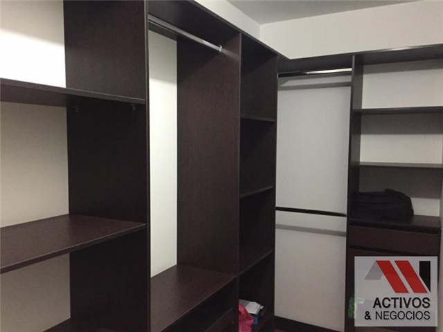 Apartamento de 3 alcobas en venta en Vegas Del Poblado, Medellín, 242 m² · foto 20 de 24