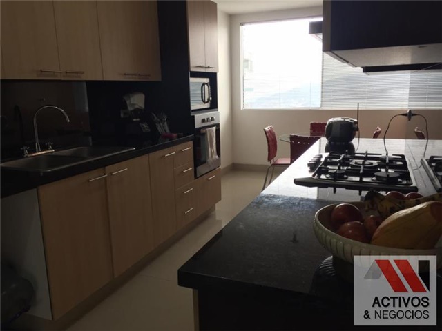 Apartamento de 3 alcobas en venta en Vegas Del Poblado, Medellín, 242 m² · foto 22 de 24