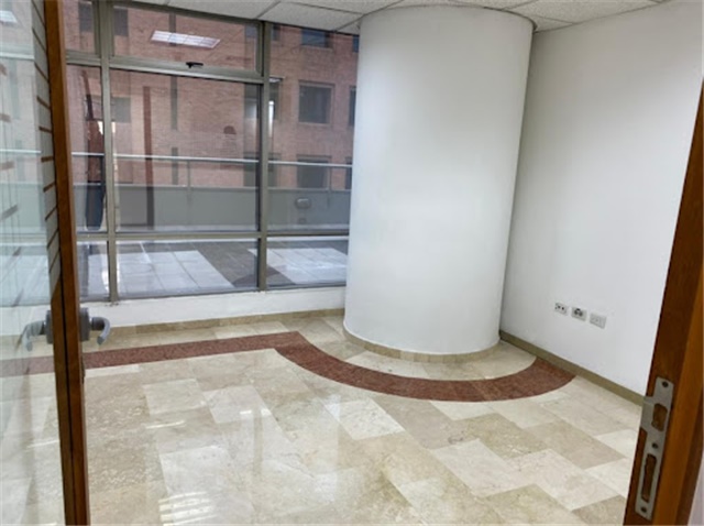 Oficina en arriendo en Patio Bonito, Medellín, 290 m² · foto 7 de 14