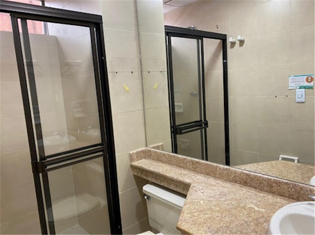 Oficina en arriendo en Patio Bonito, Medellín, 290 m² · foto 9 de 14
