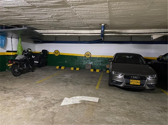 Oficina en arriendo en Patio Bonito, Medellín, 290 m² · foto 14 de 14