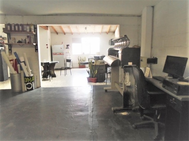 Bodega en venta en Guayabal, Medellín, 1013 m² · foto 12 de 19