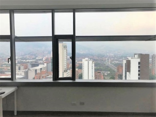 Oficina en venta en Milla De Oro, Medellín, 51 m² · foto 4 de 5