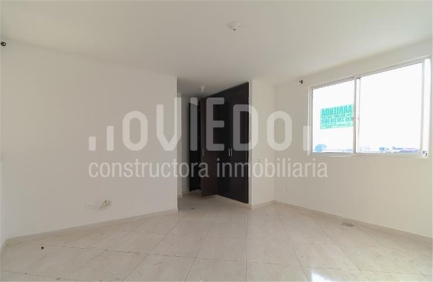 Apartamento de 3 alcobas en venta en Centro, Piedecuesta, 75 m² · foto 6 de 9