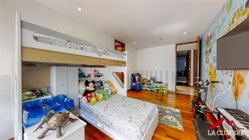 Apartamento en venta en El Poblado, Medellín · foto 14 de 23