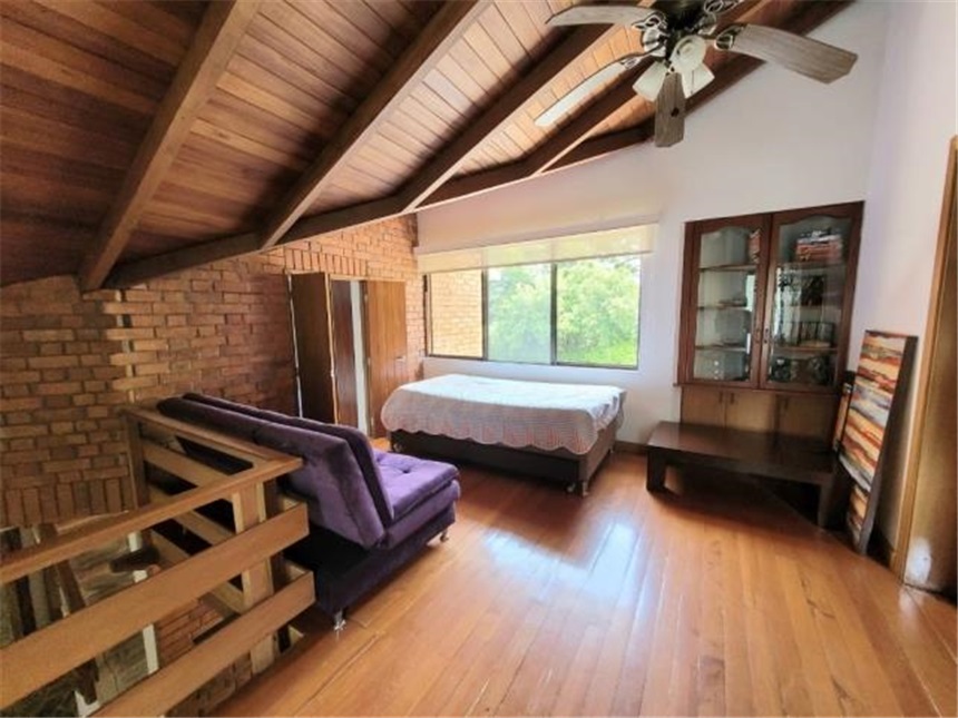 Casa de 5 alcobas en venta en Pance Alto, Cali, 262 m² · foto 11 de 24