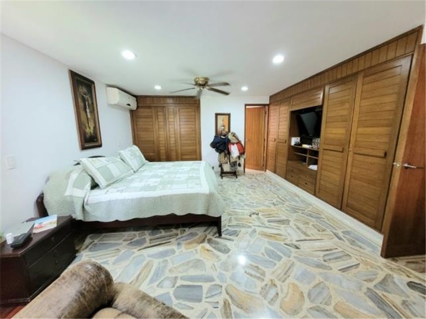 Casa de 5 alcobas en venta en Pance Alto, Cali, 262 m² · foto 15 de 24