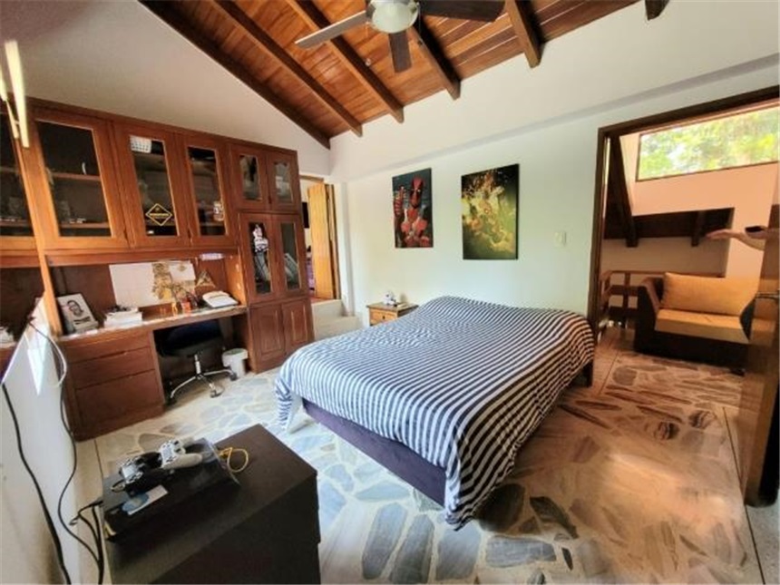 Casa de 5 alcobas en venta en Pance Alto, Cali, 262 m² · foto 14 de 24
