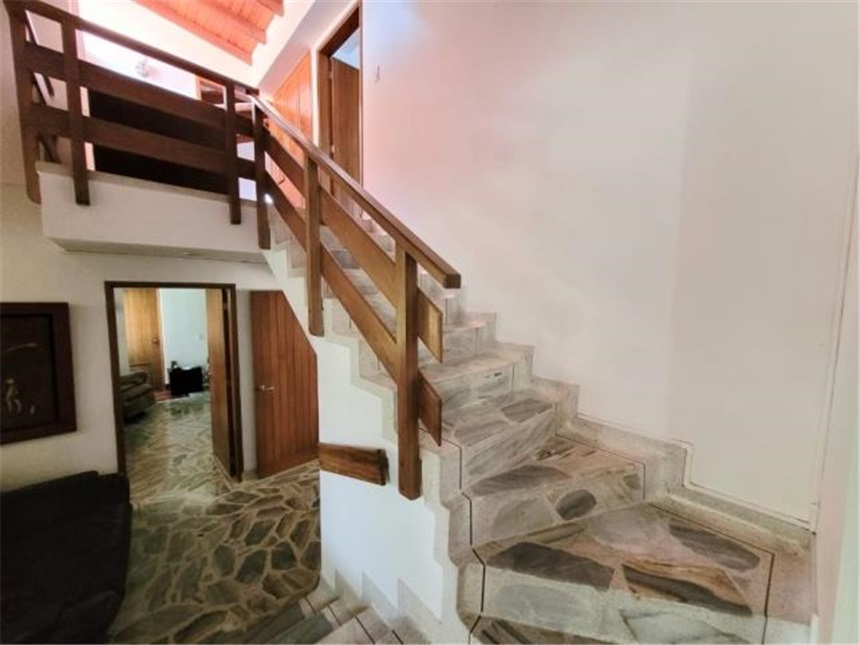 Casa de 5 alcobas en venta en Pance Alto, Cali, 262 m² · foto 9 de 24