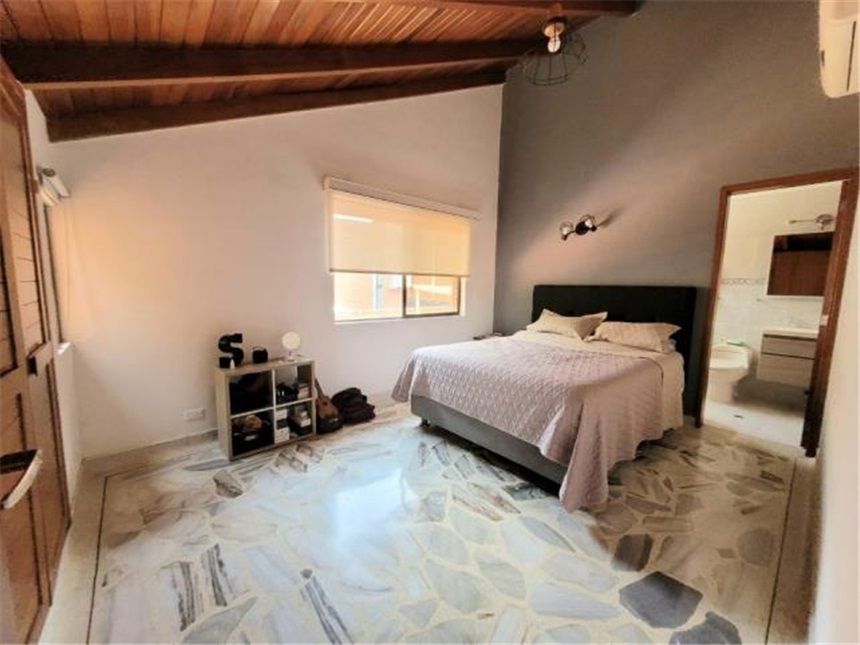 Casa de 5 alcobas en venta en Pance Alto, Cali, 262 m² · foto 13 de 24