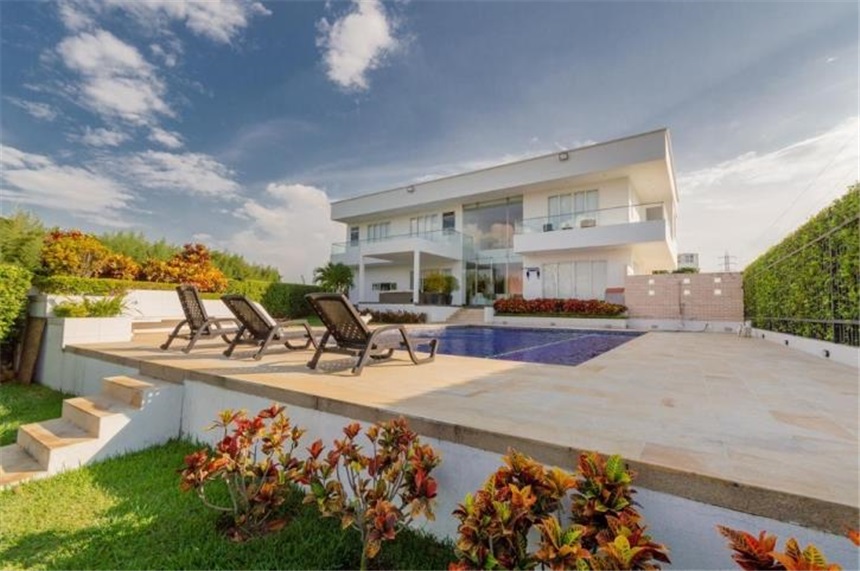 Casa de 5 alcobas en venta en Pance Alto, Cali, 1229 m² · foto 4 de 16