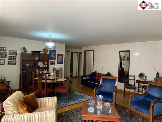 Piso – Bogotá, Santa Bárbara, Localidad Usaquén - Más