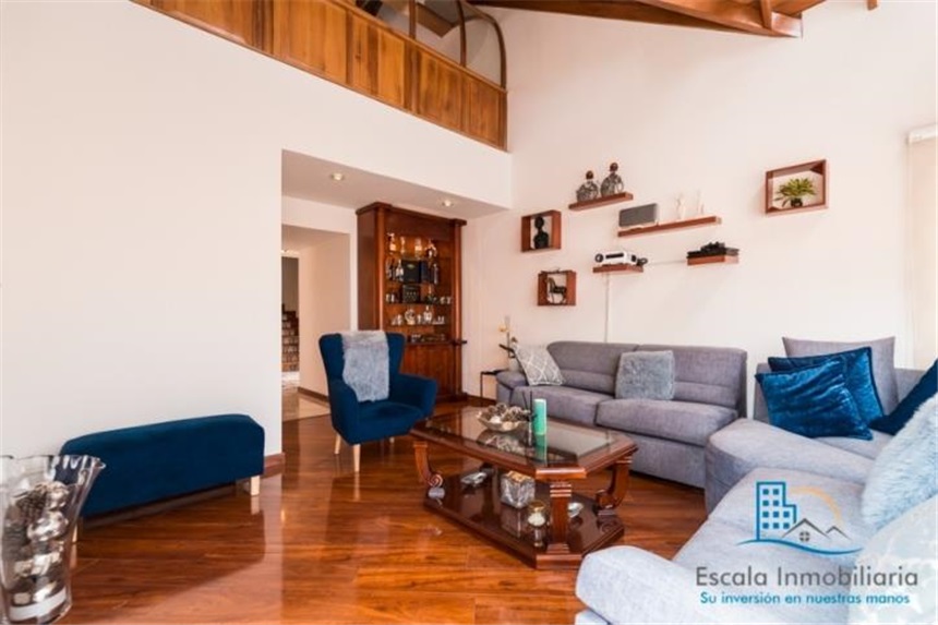 Casa en venta en Colina Campestre, Bogotá · foto 6 de 24
