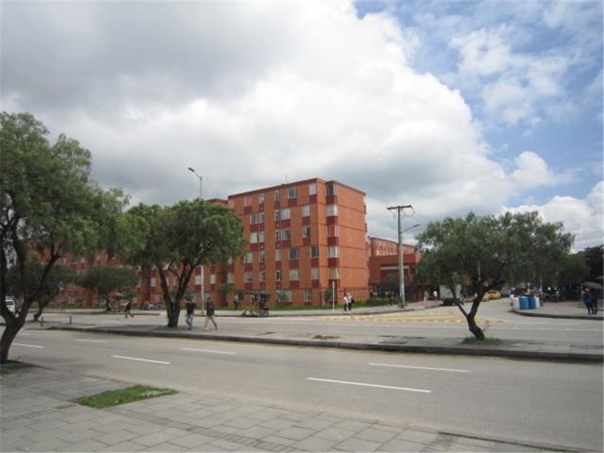 Piso – Bogotá, El Anhelo, Localidad Bosa - Más