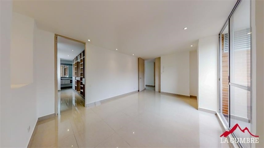 Apartamento en venta en Loma Del Chocho, Envigado · foto 8 de 15