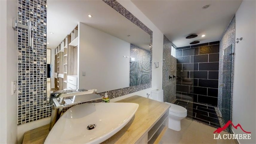 Apartamento en venta en Loma Del Chocho, Envigado · foto 13 de 15