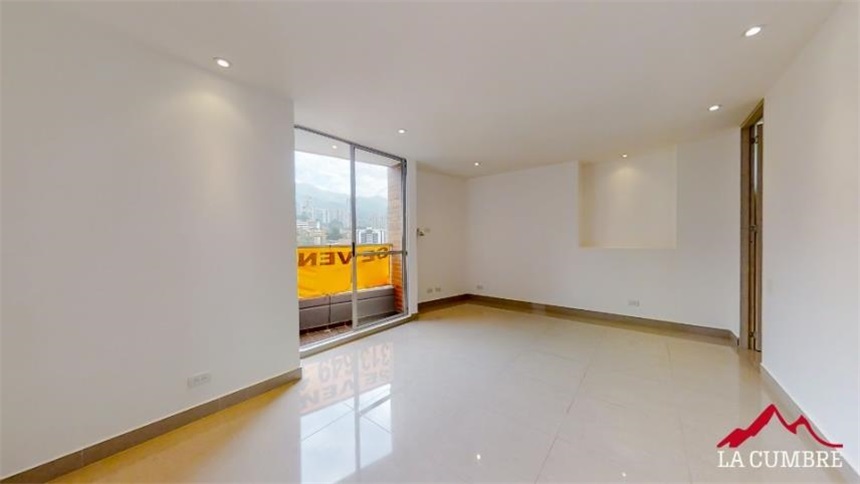 Apartamento en venta en Loma Del Chocho, Envigado · foto 11 de 15