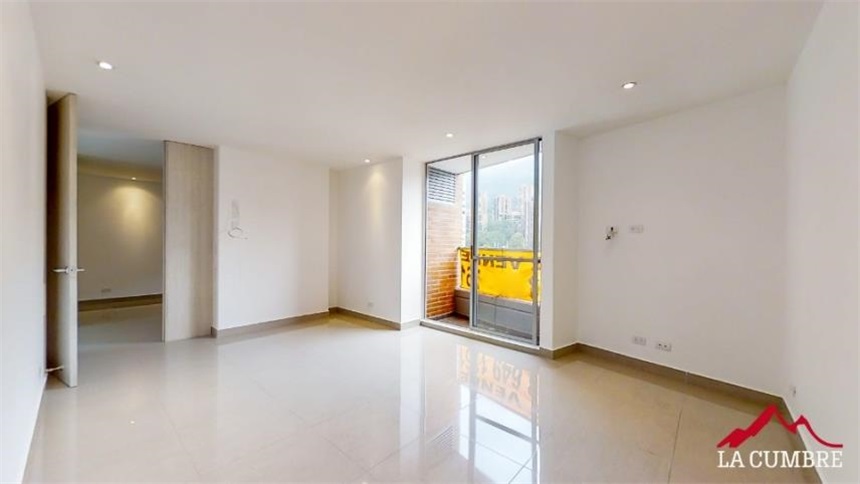 Apartamento en venta en Loma Del Chocho, Envigado · foto 10 de 15