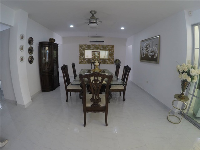 Casa en venta en La Castellana, Montería · foto 8 de 24